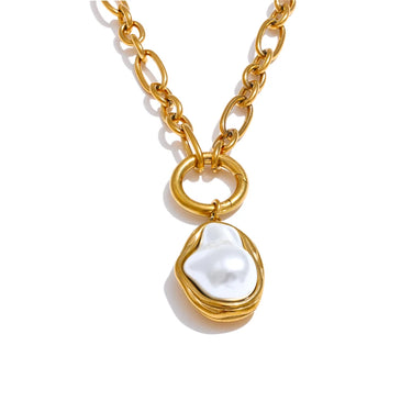 Gold Baroque Pearl Pendant Necklace